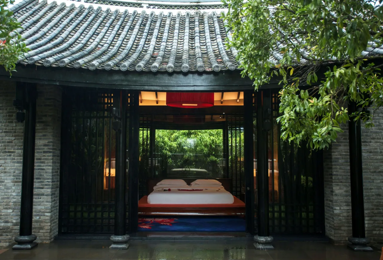 Banyan Tree Lijiang hotel image from Expedia