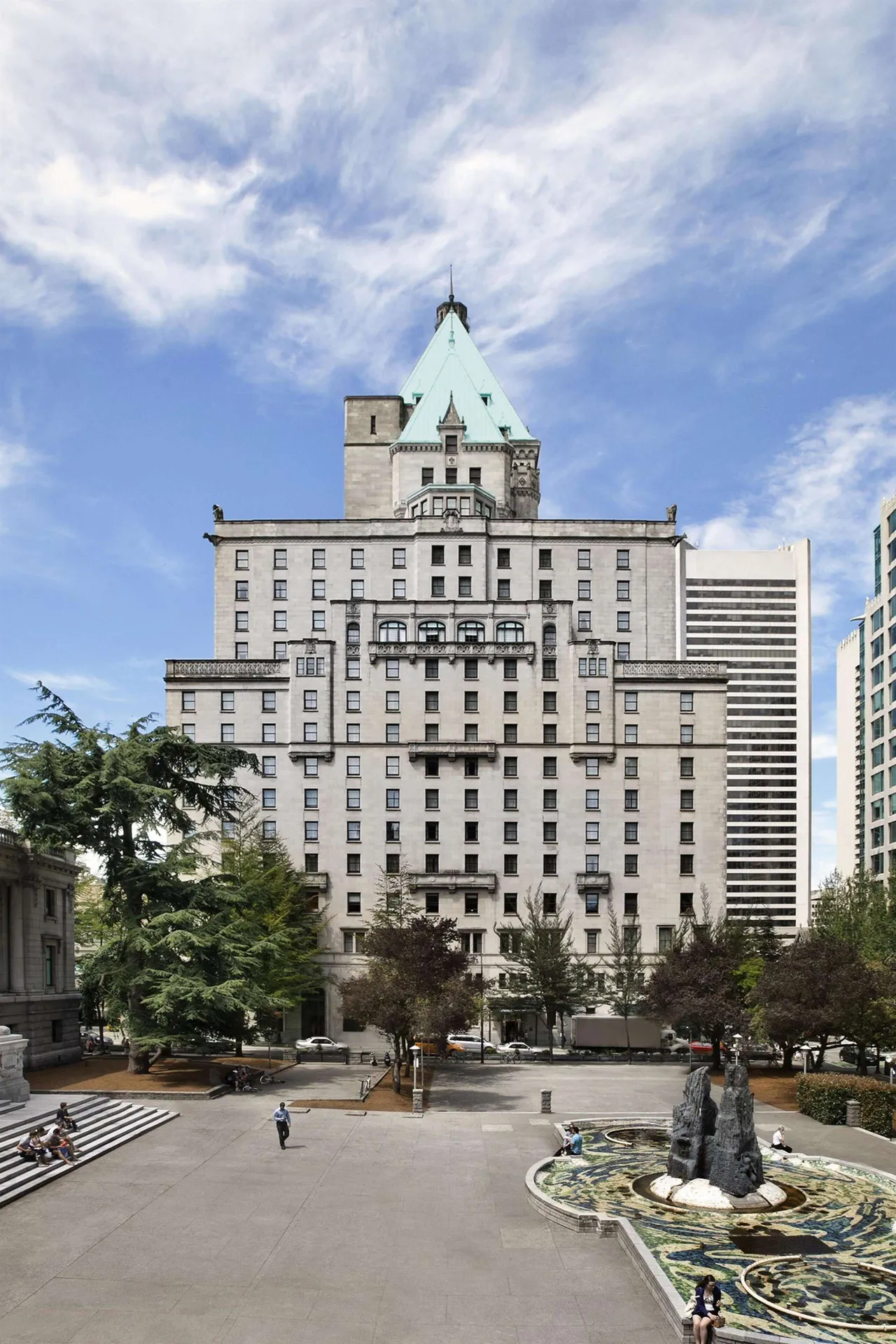 Fairmont Hotel Vancouver hotel image from Expedia