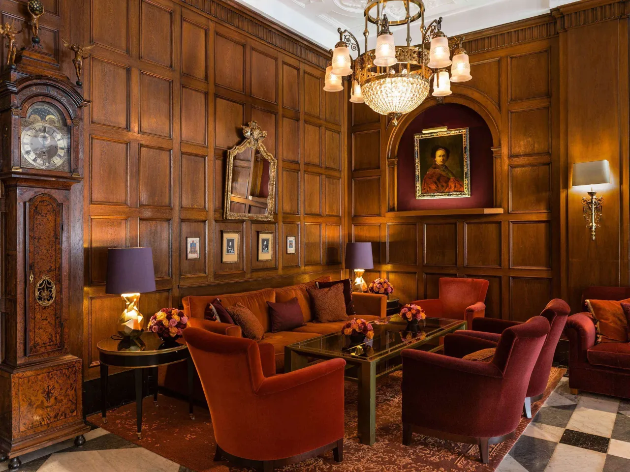 Fairmont Hotel Vier Jahreszeiten, Amburgo hotel image from Expedia