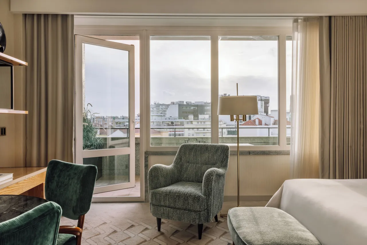 Four Seasons Hotel Ritz, Lisbona hotel image from Expedia