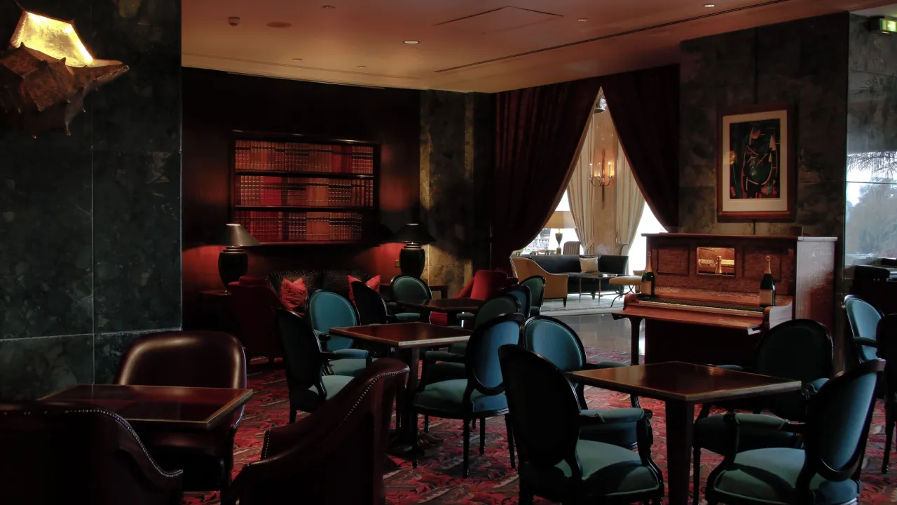 Four Seasons Hotel Ritz, Lisbona hotel image from Expedia