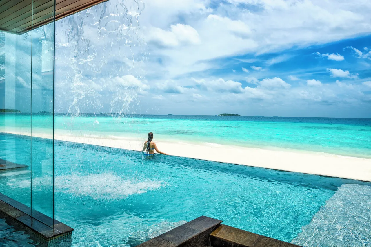 Four Seasons Landaa Giraavaru, Atollo di Baa hotel image from Expedia