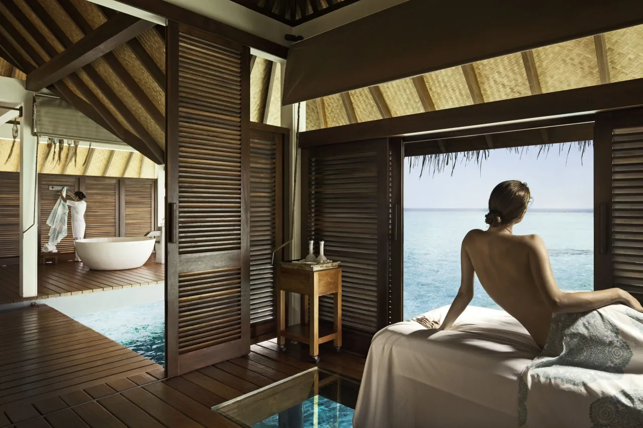 Four Seasons Landaa Giraavaru, Atollo di Baa hotel image from Expedia