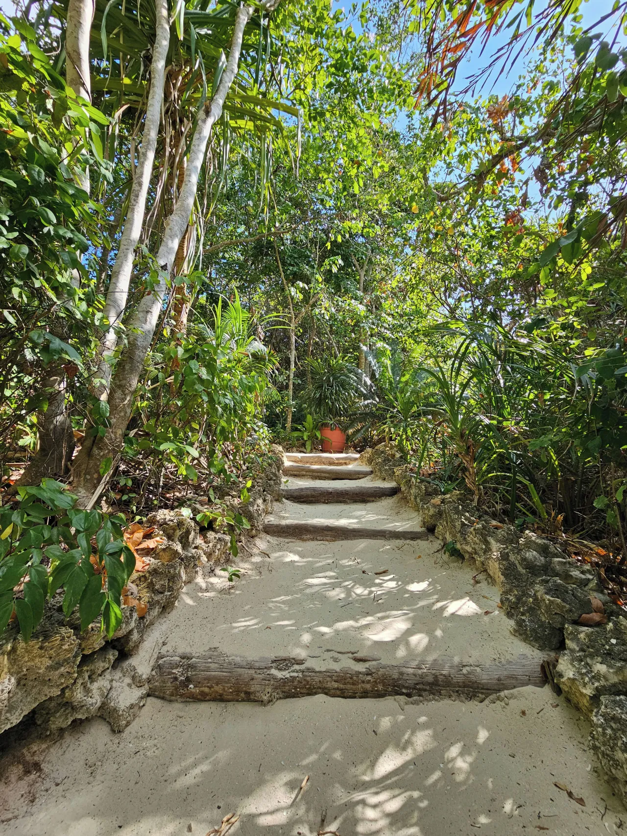 Fundu Lagoon, Zanzibar hotel image from Expedia
