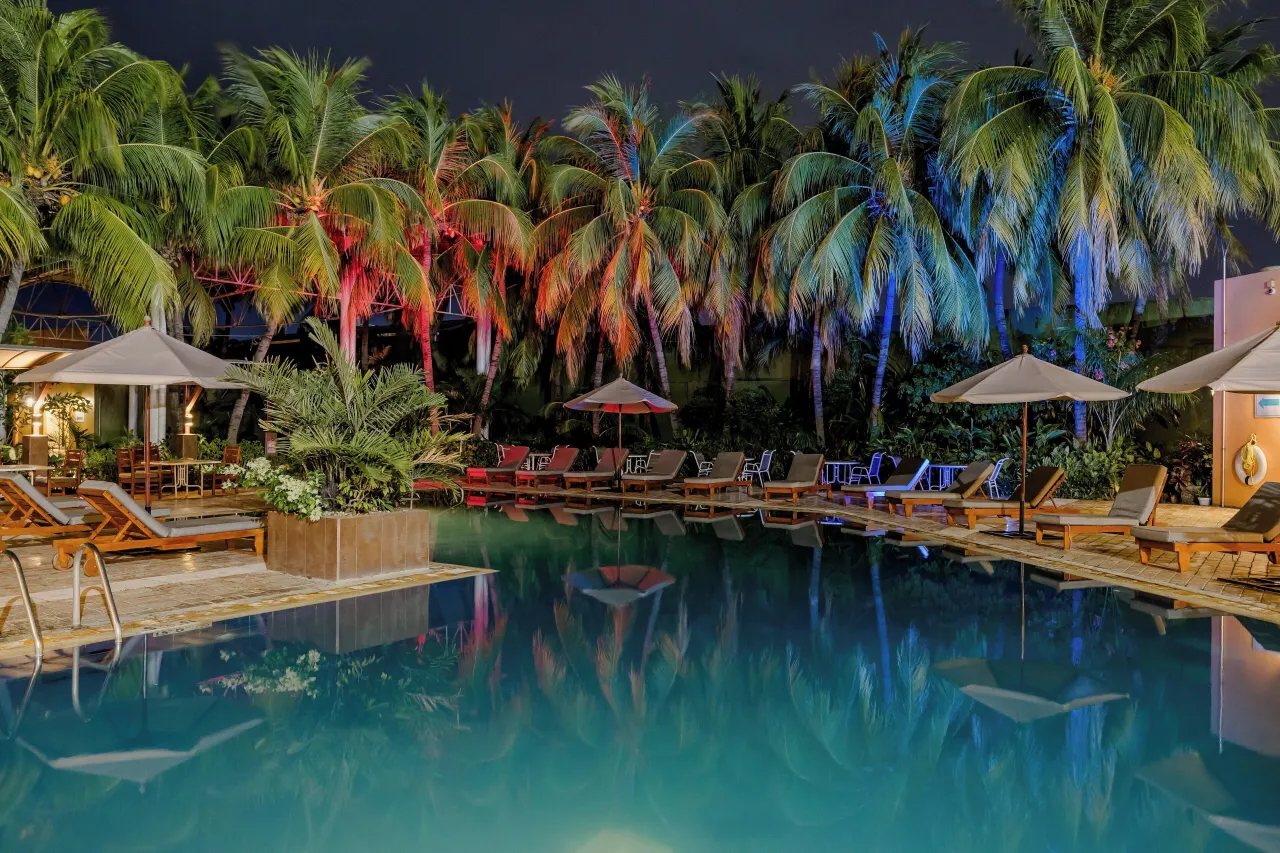 Hotel Plaza Colon hotel image from Expedia