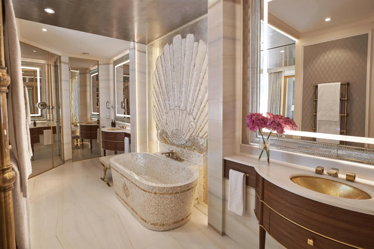 Hotel Vier Jahreszeiten Kempinski, Monaco hotel image from Expedia