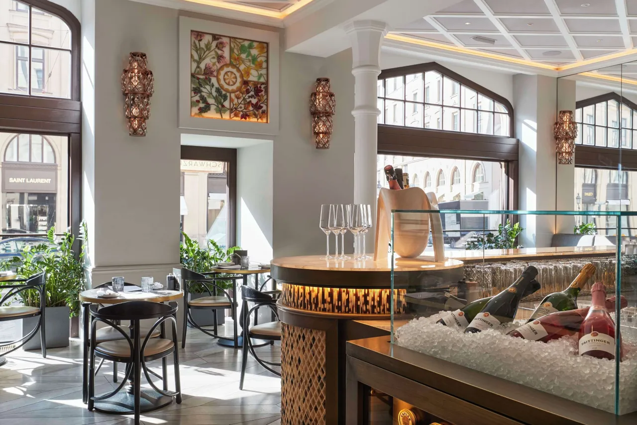 Hotel Vier Jahreszeiten Kempinski, Monaco hotel image from Expedia