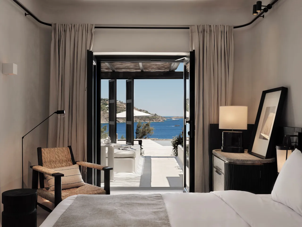 Kalesma, Mykonos hotel image from Expedia