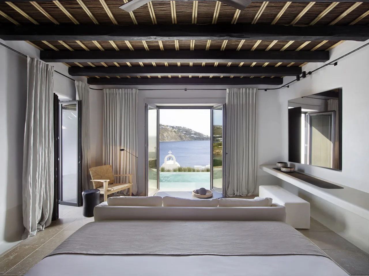 Kalesma, Mykonos hotel image from Expedia