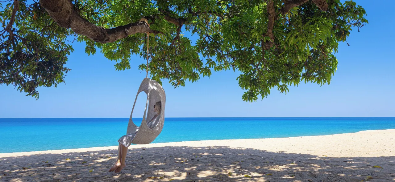 Kaya Mawa, Lake Malawi hotel image from Expedia