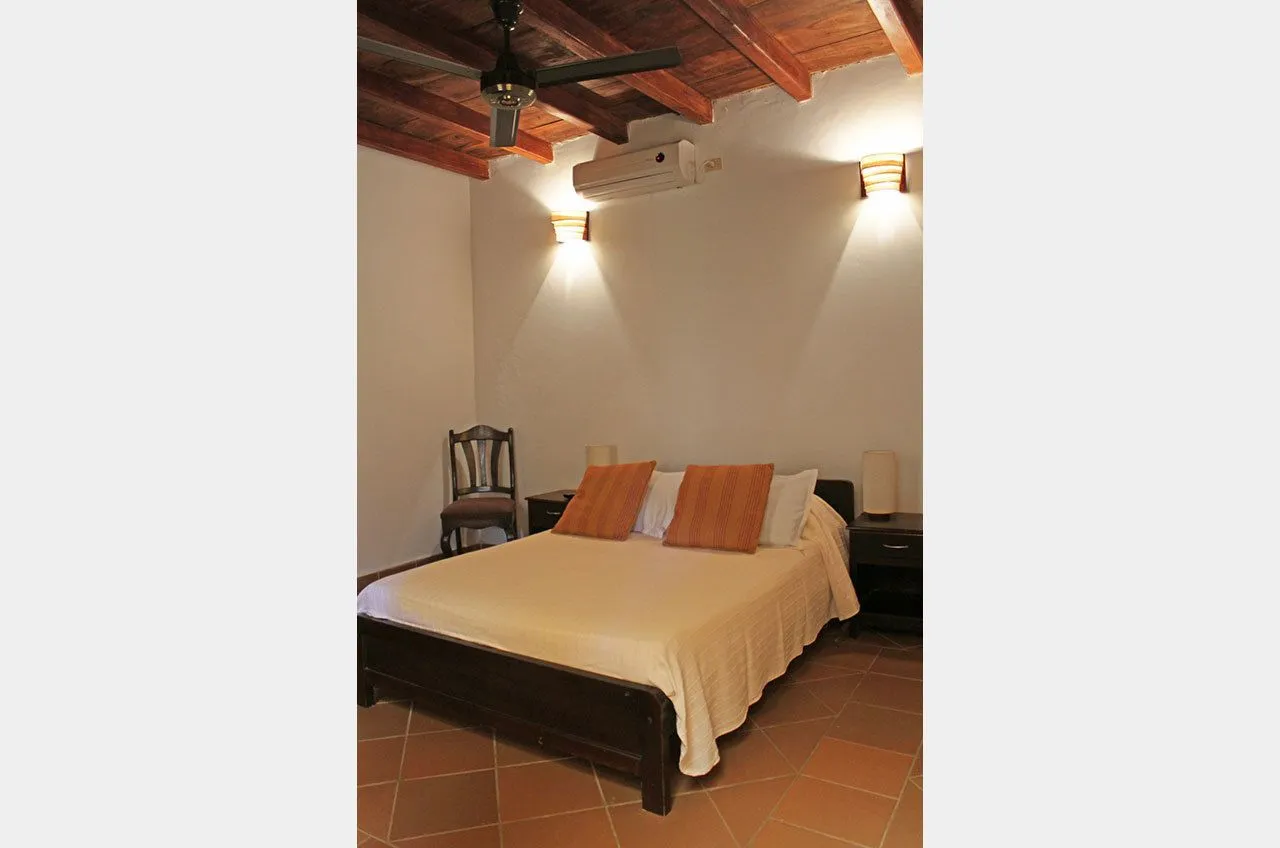 La Casa Amarilla, Mompos hotel image from Expedia