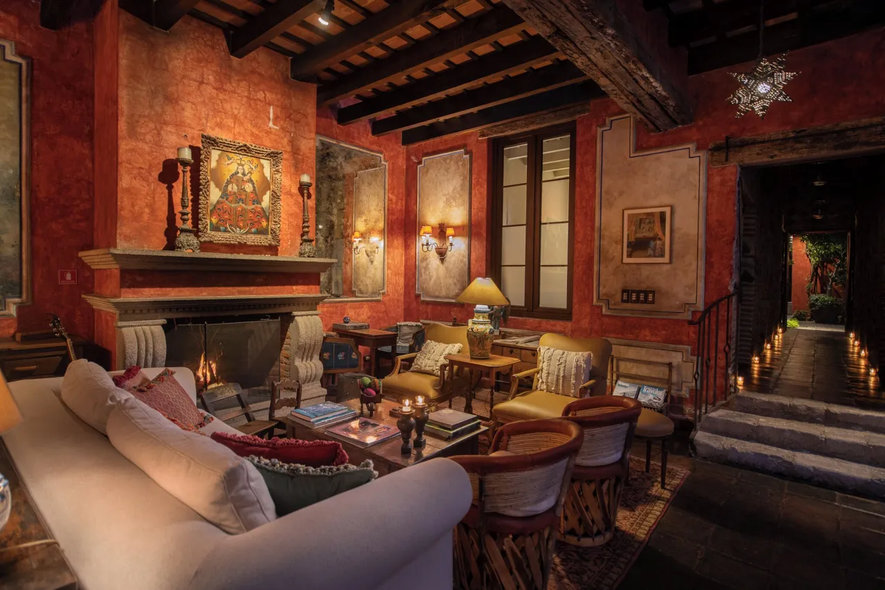 Posada del Angel, Antigua hotel image from Expedia