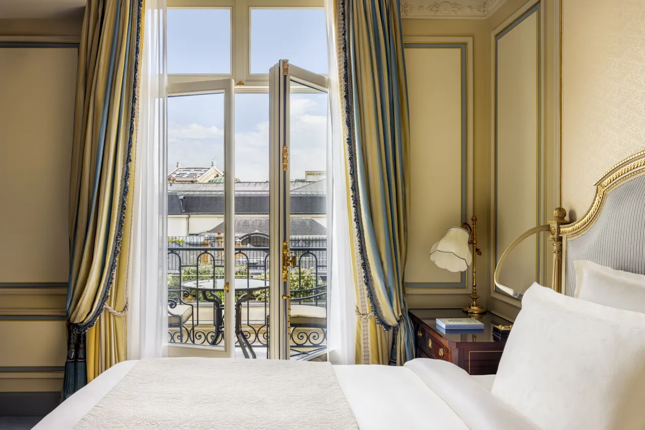 Ritz Parigi hotel image from Expedia