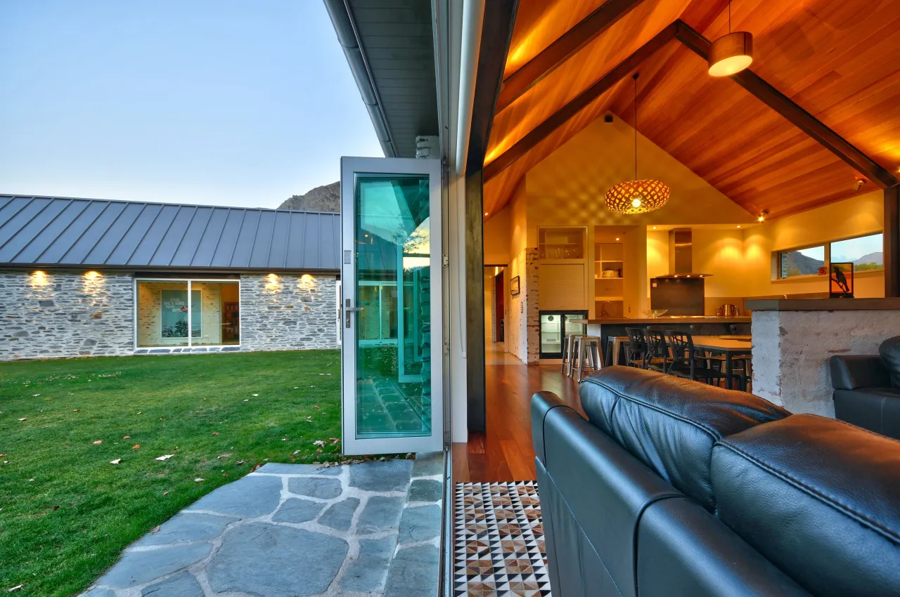 Rosewood Matakauri, Queenstown hotel image from Expedia