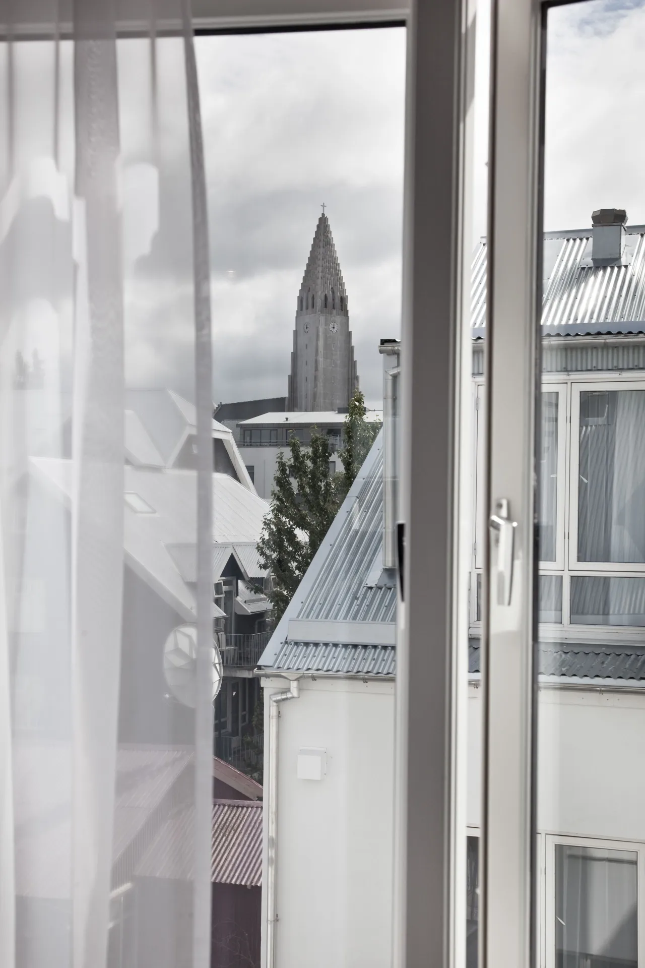 Sandhotel, Reykjavik hotel image from Expedia