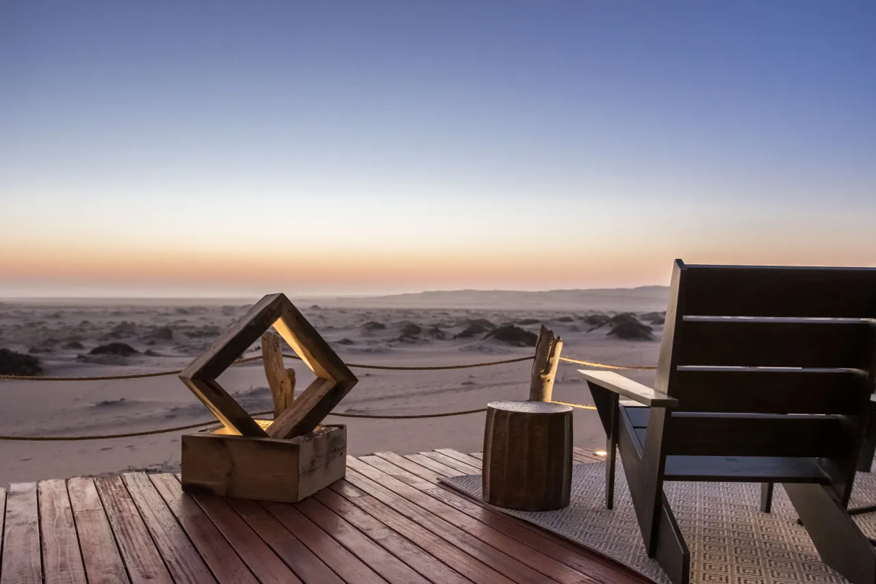 Shipwreck Lodge hotel image from Expedia