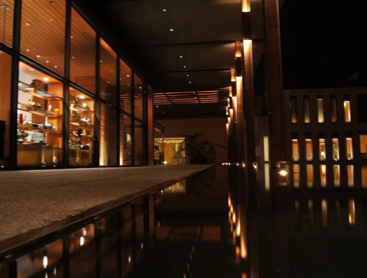 The Lalu hotel image from Expedia