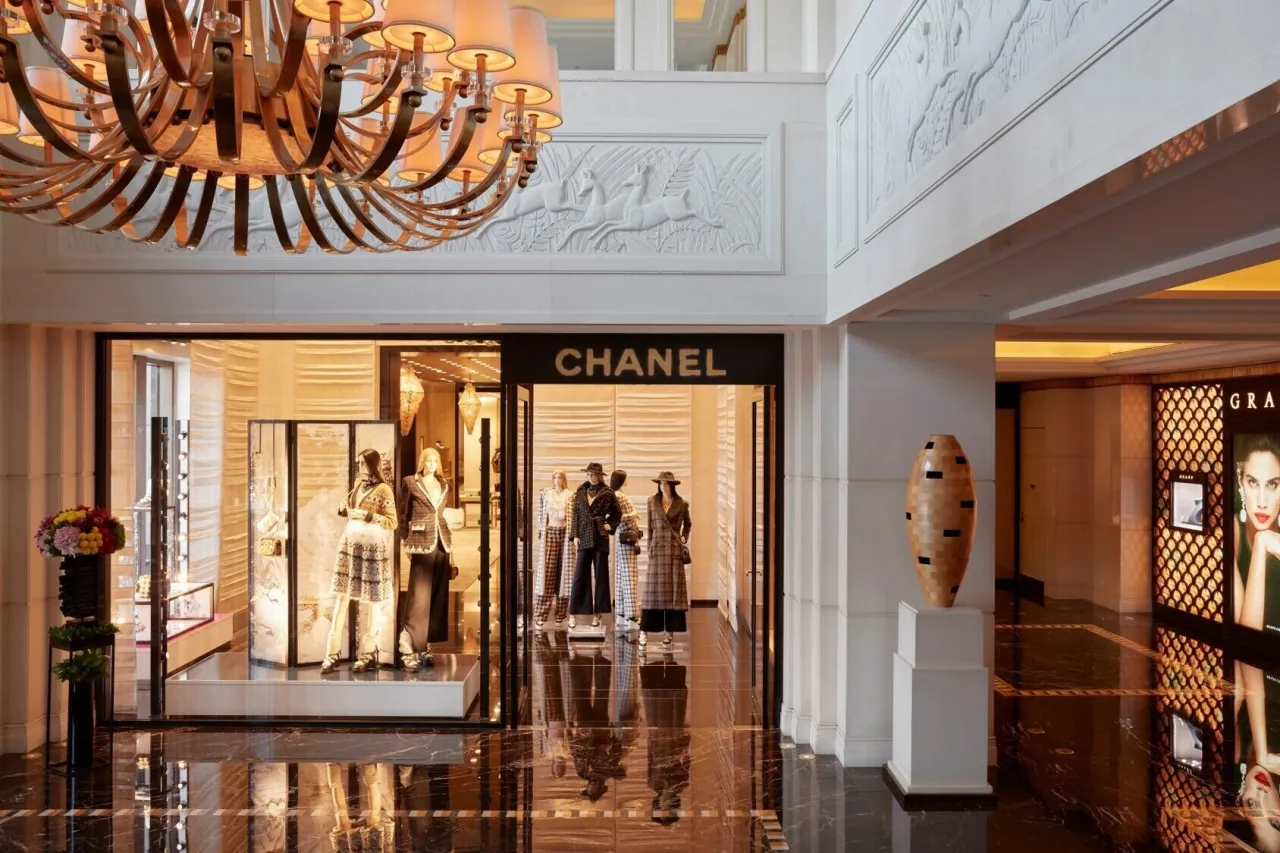 The Peninsula Shanghai hotel image from Expedia