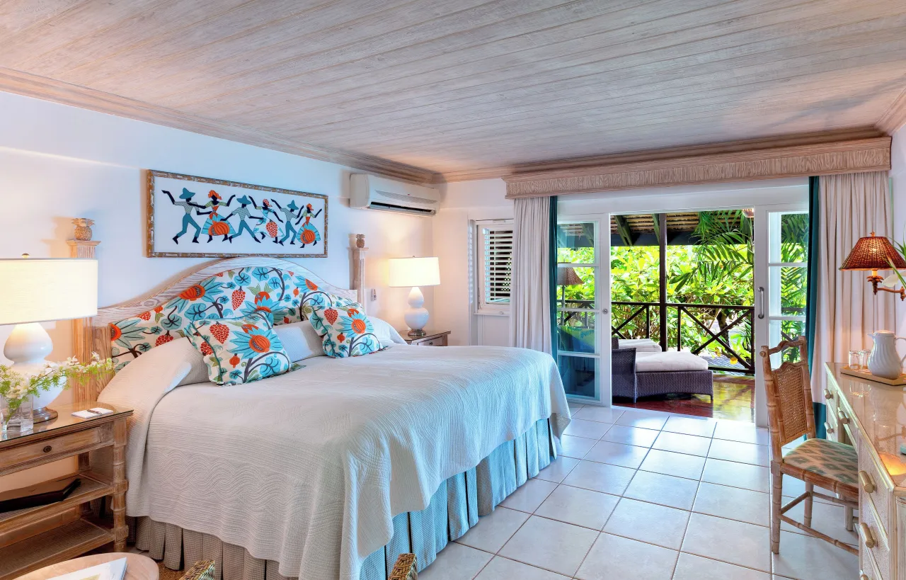 The Sandpiper, Saint James hotel image from Expedia