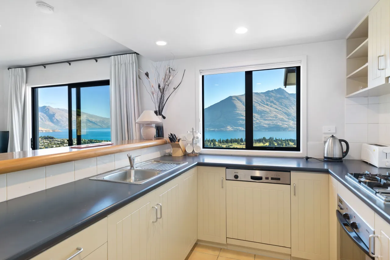 The Spire Hotel, Queenstown hotel image from Expedia