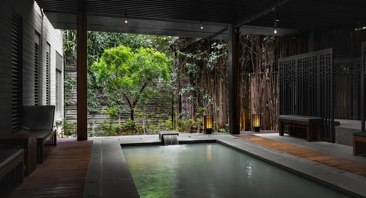 Villa 32 hotel image from Expedia