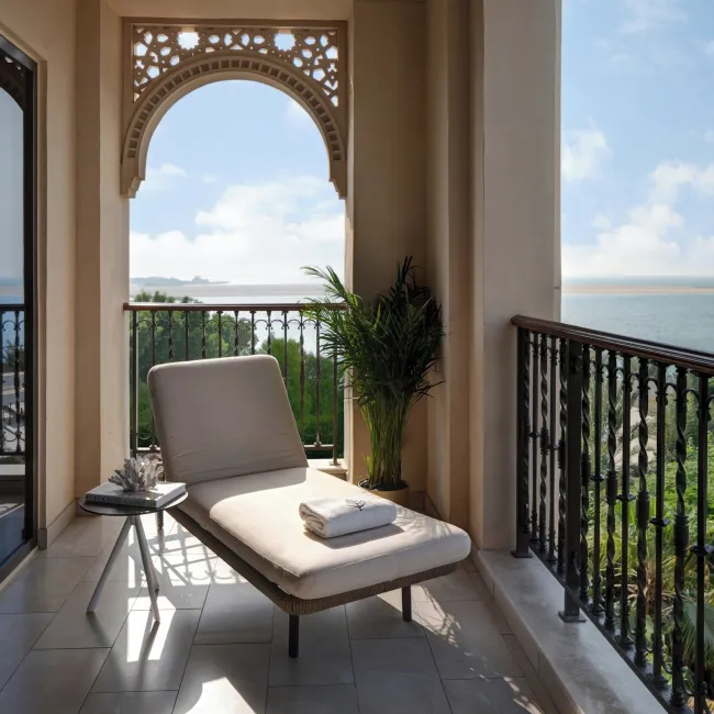 Four Seasons Resort Dubai at Jumeirah Beach, Emirati Arabi Uniti hotel image from Expedia