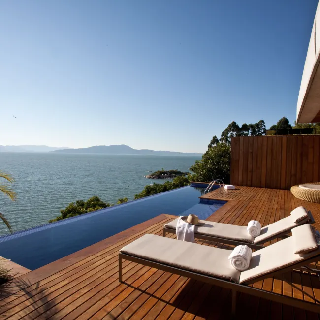 Ponta dos Ganchos hotel image from Expedia