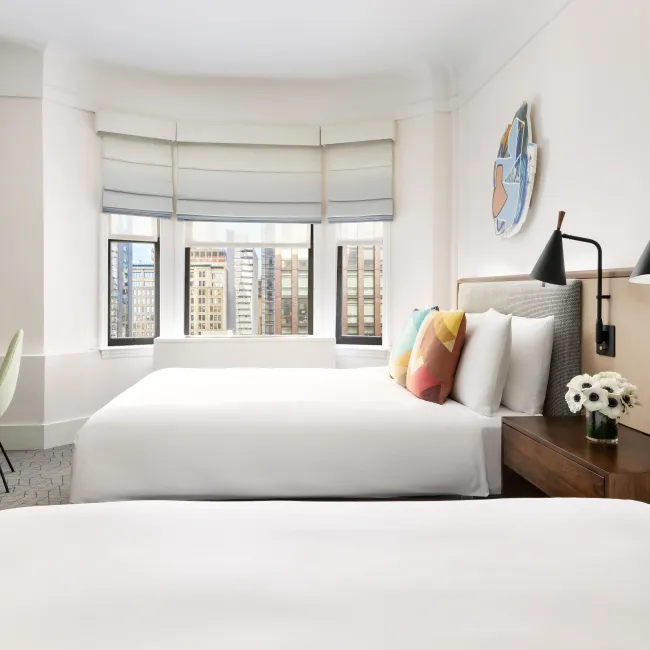 The James Chicago hotel image from Expedia